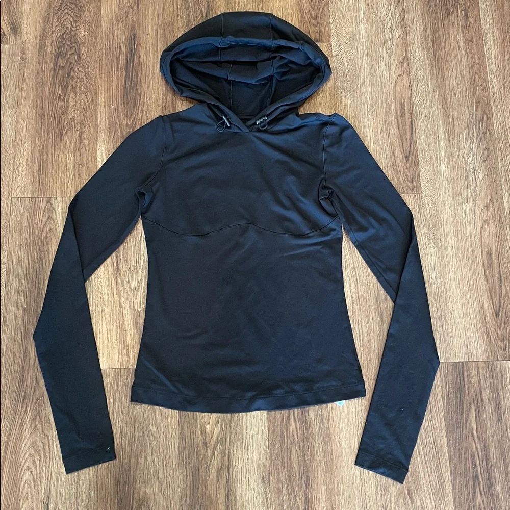 New Alo + Alosoft Hooded Long Sleeve Runner